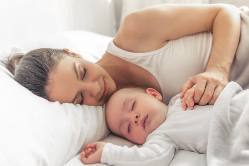 Horas de sueño saludables para bebés: Guía para mamás